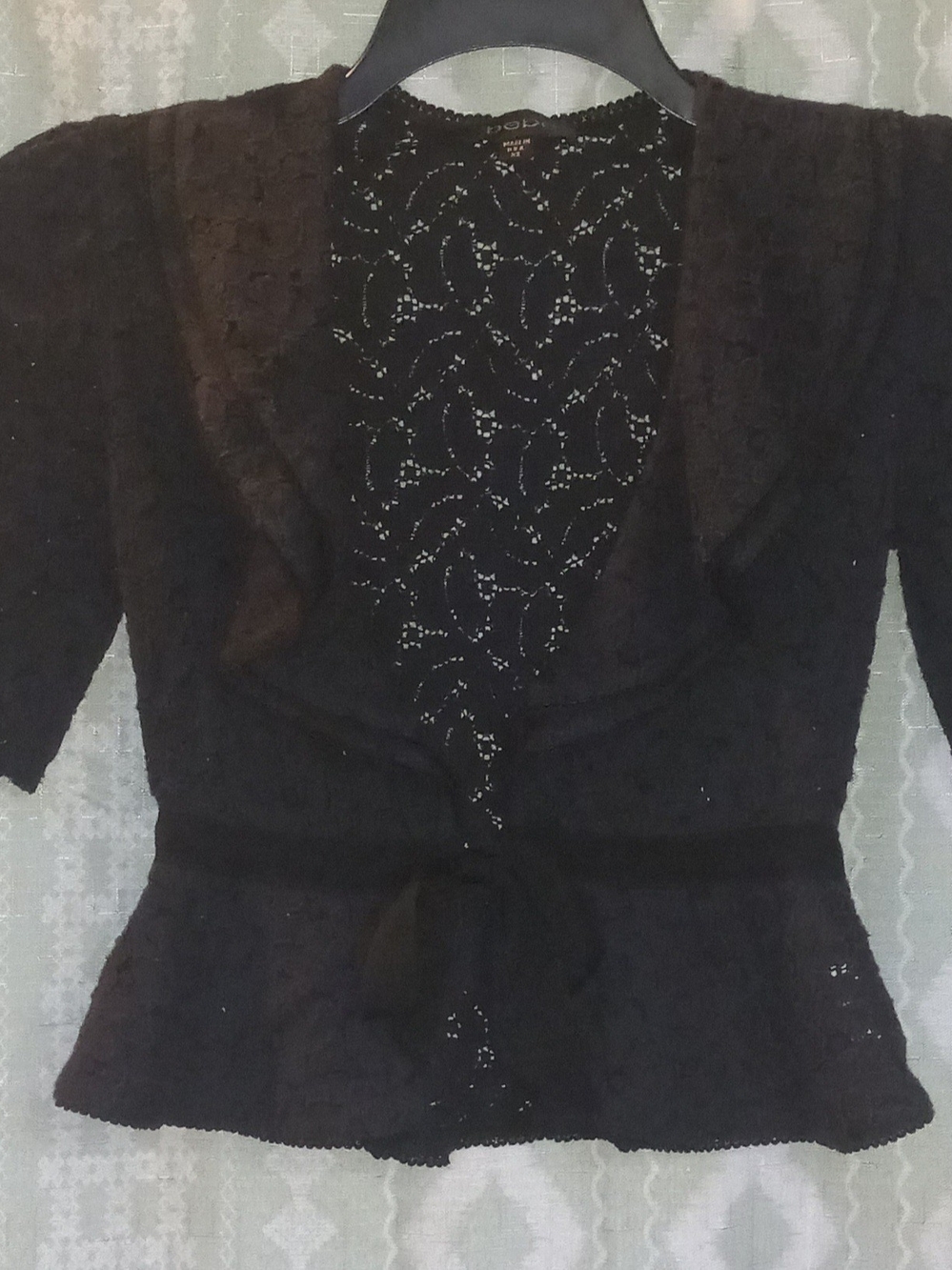 bebe Black Lace Tie-Front Short Sleeve Blouse
